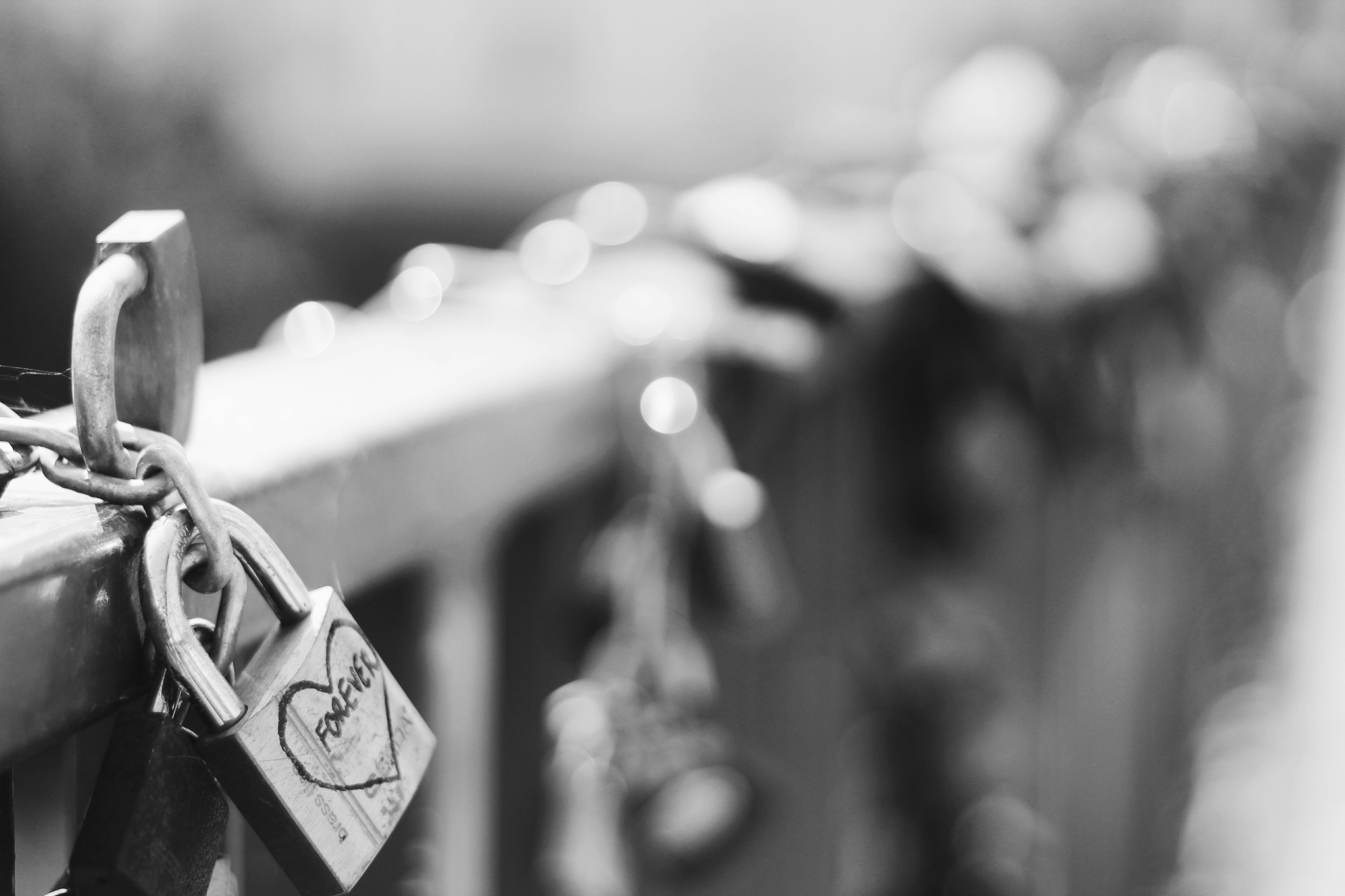 Smart Security: Integrating a Safe Box for Home Hidden in Plain Sight